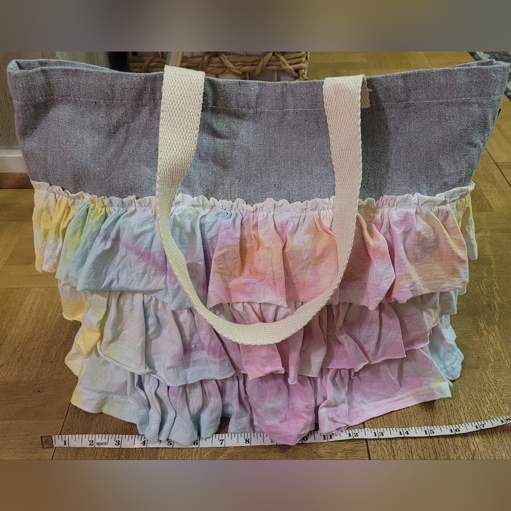 Colorful Ruffled Tote Bag - Picture 4 of 6